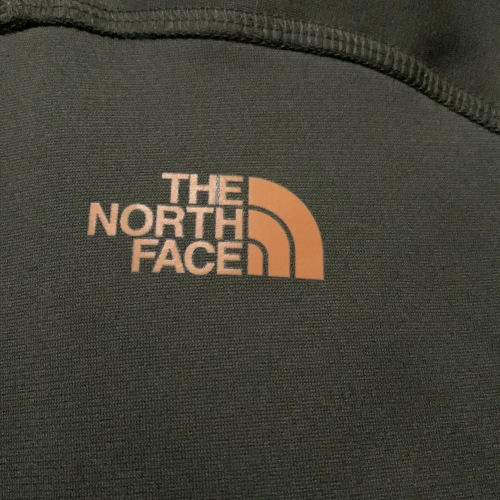 The North Face Long sleeve’s sweater